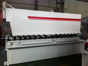 Yawei 유압 깎는 기계 10 * 3200