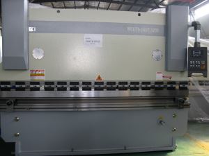 Yawei 유압 프레스 브레이크 기계-160T3200